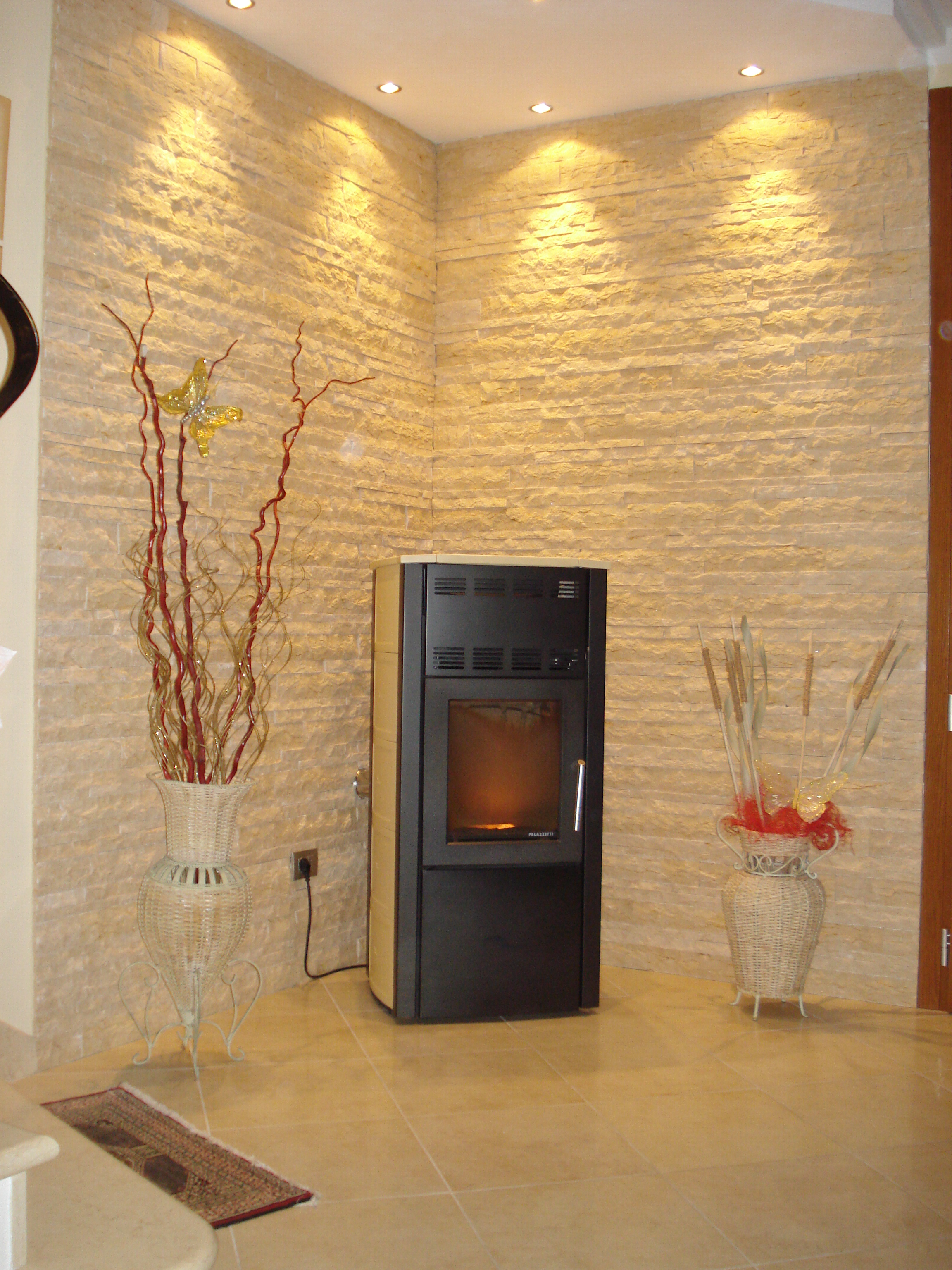 Rivestimento parete interna in pietra